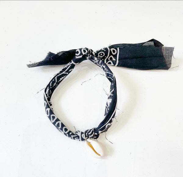 Cavigliera bracciale bandana e conchiglia