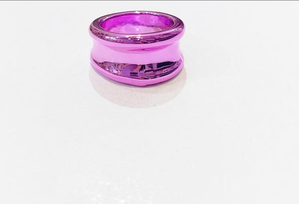 Anello resina metallizzata rosa varie forme