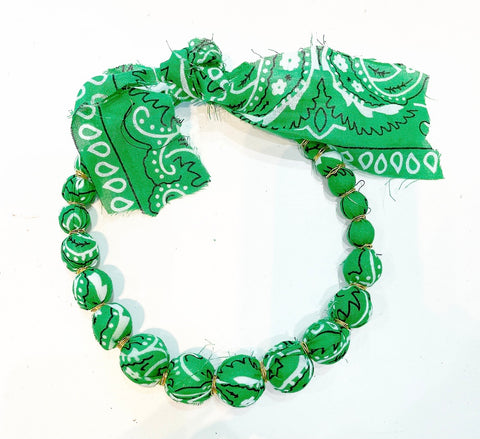 Collana bandana maxi sfere vari colori