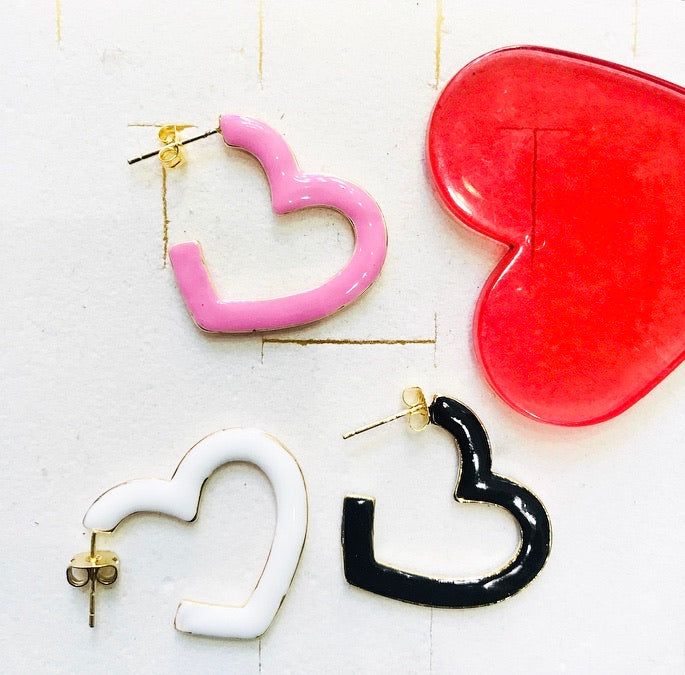 Mono orecchino cuore  smaltato