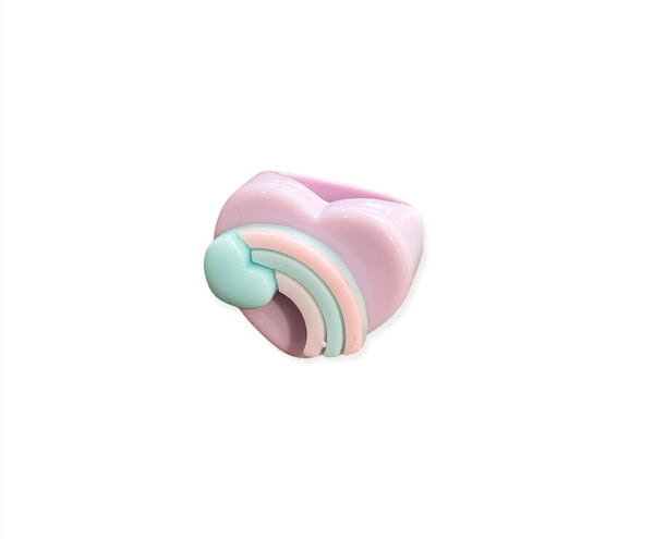 Anello resina cuore arcobaleno