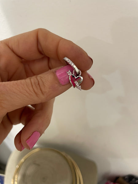 Mono orecchino cuore con freccia