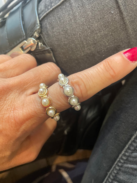Anello fedina giro perle