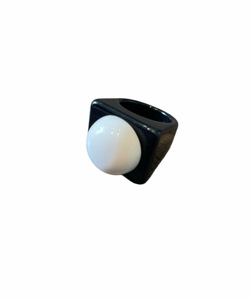 Anello resina con  cuore l’anello sceglie dove andare