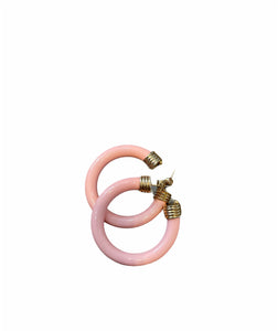 Mono orecchino hoops botteguccia resina 4 cm