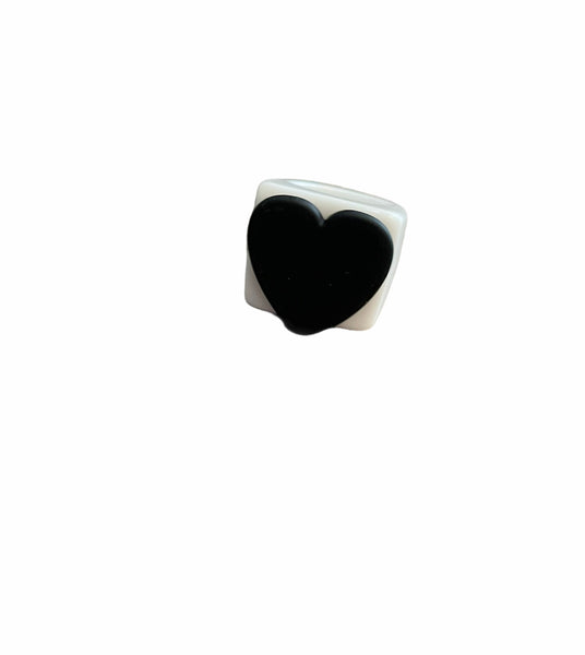 Anello resina cuore l’anello sceglie dove andare