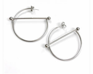 Mono orecchino kourt hoops botteguccia 5 cm