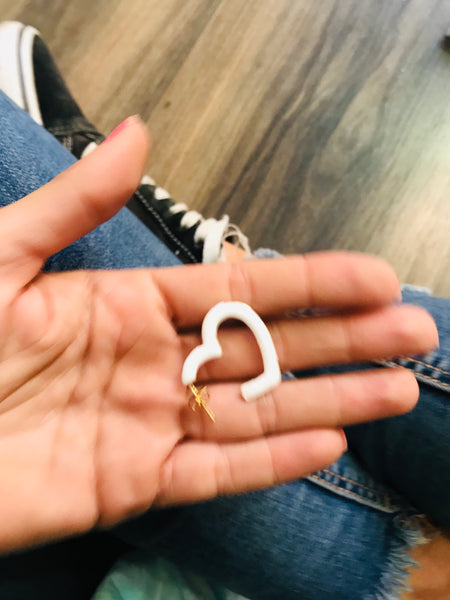 Mono orecchino cuore  smaltato