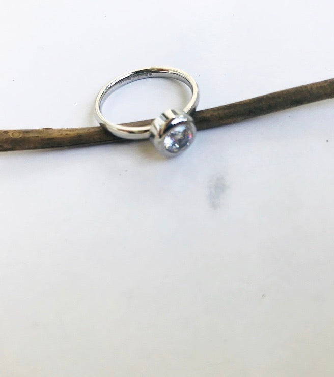 Anello mini Fedina punto luce