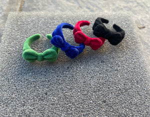 Anello regolabile fiocco velluto vari colori vintage style