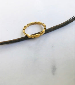 Anello mini fascia fedina ovali o cuori