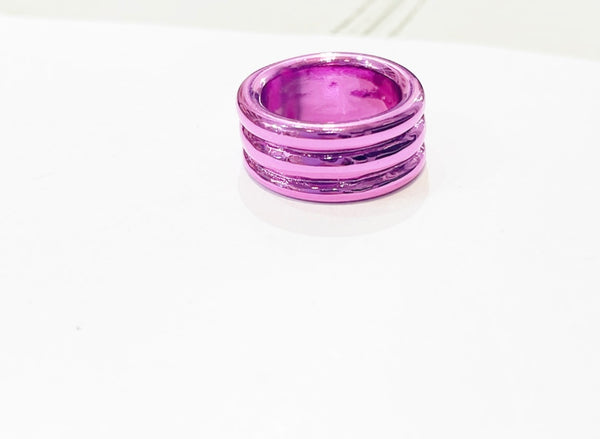 Anello resina metallizzata rosa varie forme