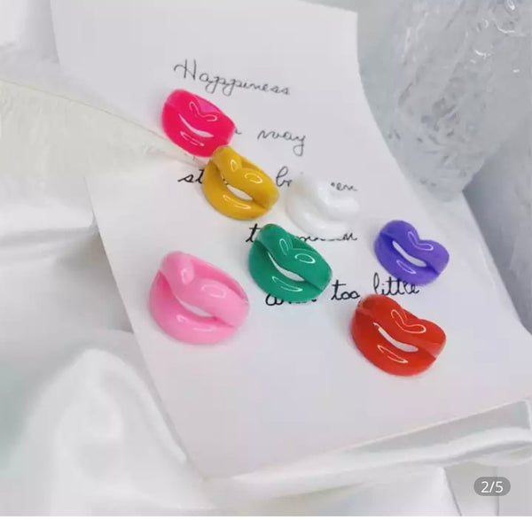 Anello resina kiss l’anello sceglie dove andare