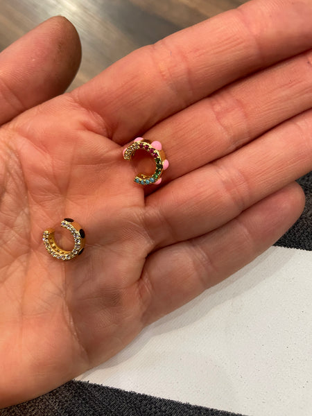 Mono earcuff smaltature