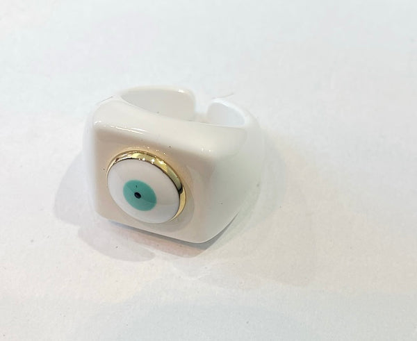 Anello resina con occhio