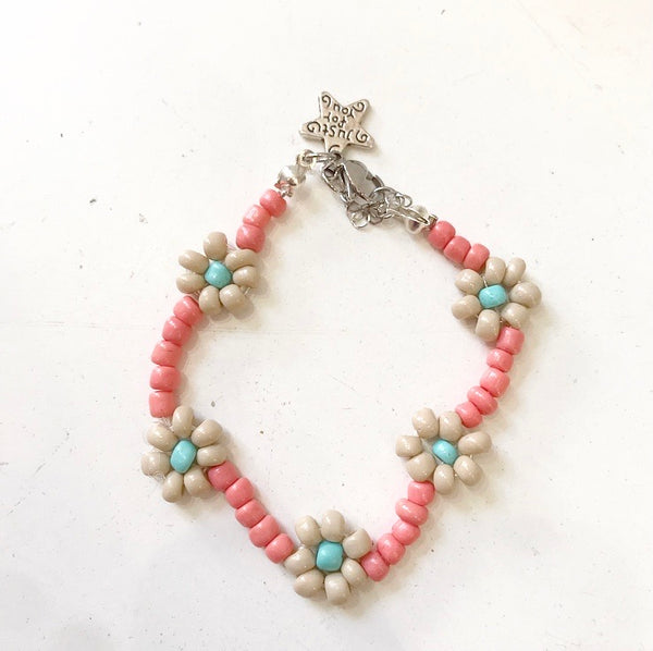 Bracciale vari colori fiorellini miuky grandi handmade