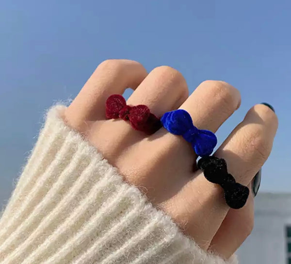 Anello regolabile fiocco velluto vari colori vintage style